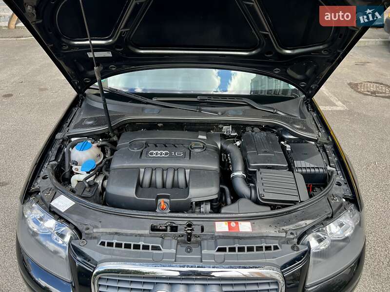 Хэтчбек Audi A3 Sportback 2008 в Луцке