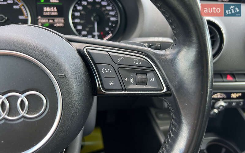 Хэтчбек Audi A3 Sportback 2016 в Львове