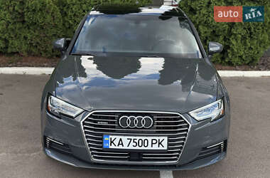 Хэтчбек Audi A3 Sportback 2016 в 