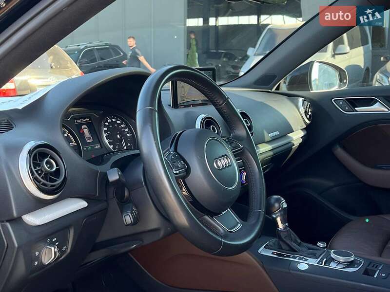 Хэтчбек Audi A3 Sportback 2016 в Львове