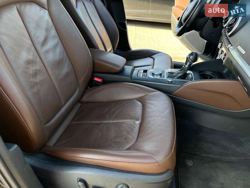 Хэтчбек Audi A3 Sportback 2016 в Львове