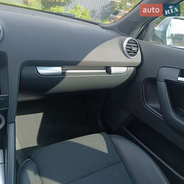 Хэтчбек Audi A3 Sportback 2012 в Киеве