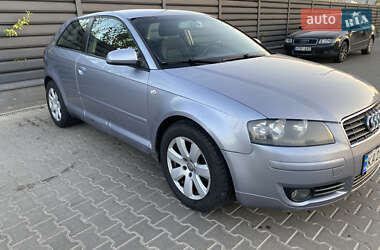 Хэтчбек Audi A3 Sportback 2004 в 
