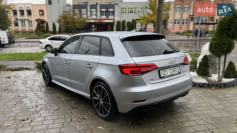 Хэтчбек Audi A3 Sportback 2017 в Львове