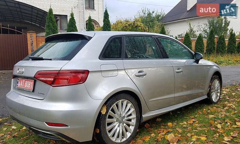 Хэтчбек Audi A3 Sportback 2017 в Киеве фото 6 Хэтчбек Audi A3 Sportback 2017 в Киеве