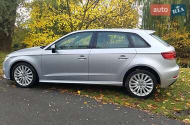 Хетчбек Audi A3 Sportback 2017 в  фото 8 Хетчбек Audi A3 Sportback 2017 в