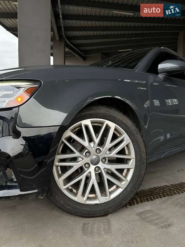 Хэтчбек Audi A3 Sportback 2018 в Харькове