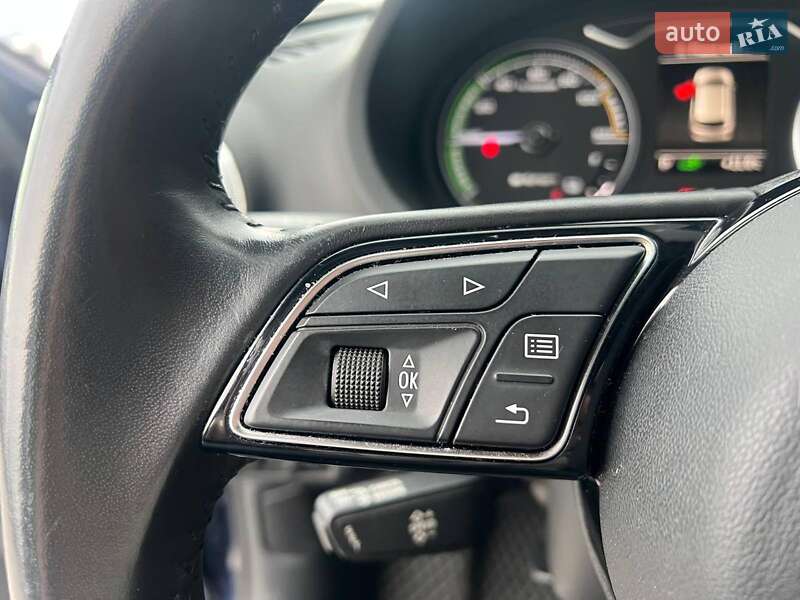 Хэтчбек Audi A3 Sportback 2017 в Львове фото 25 Хэтчбек Audi A3 Sportback 2017 в Львове