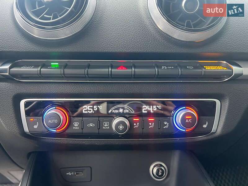 Хэтчбек Audi A3 Sportback 2017 в Львове фото 30 Хэтчбек Audi A3 Sportback 2017 в Львове