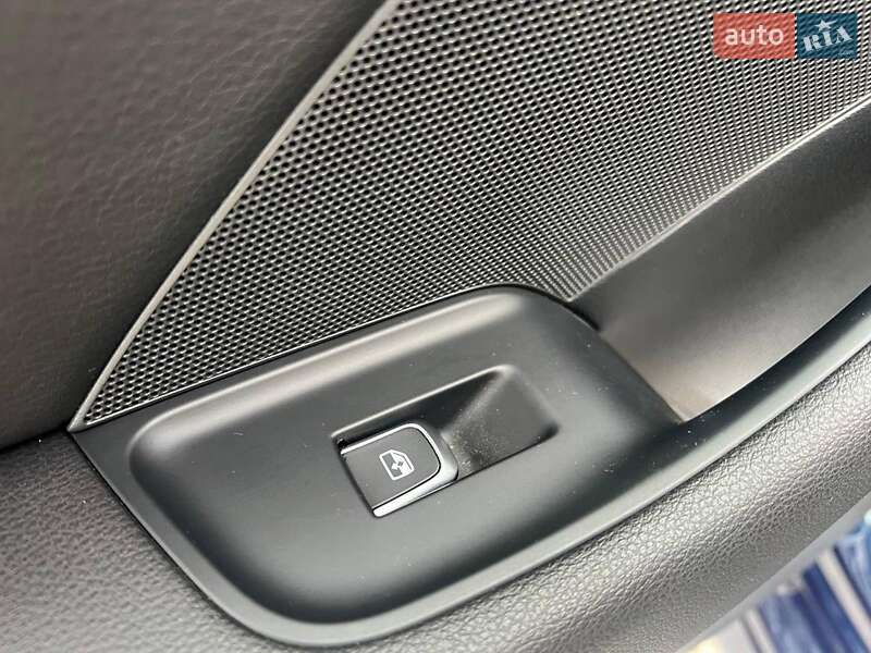 Хэтчбек Audi A3 Sportback 2017 в Львове фото 39 Хэтчбек Audi A3 Sportback 2017 в Львове