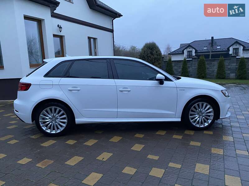 Хетчбек Audi A3 Sportback 2017 в Рівному фото 6 Хетчбек Audi A3 Sportback 2017 в Рівному