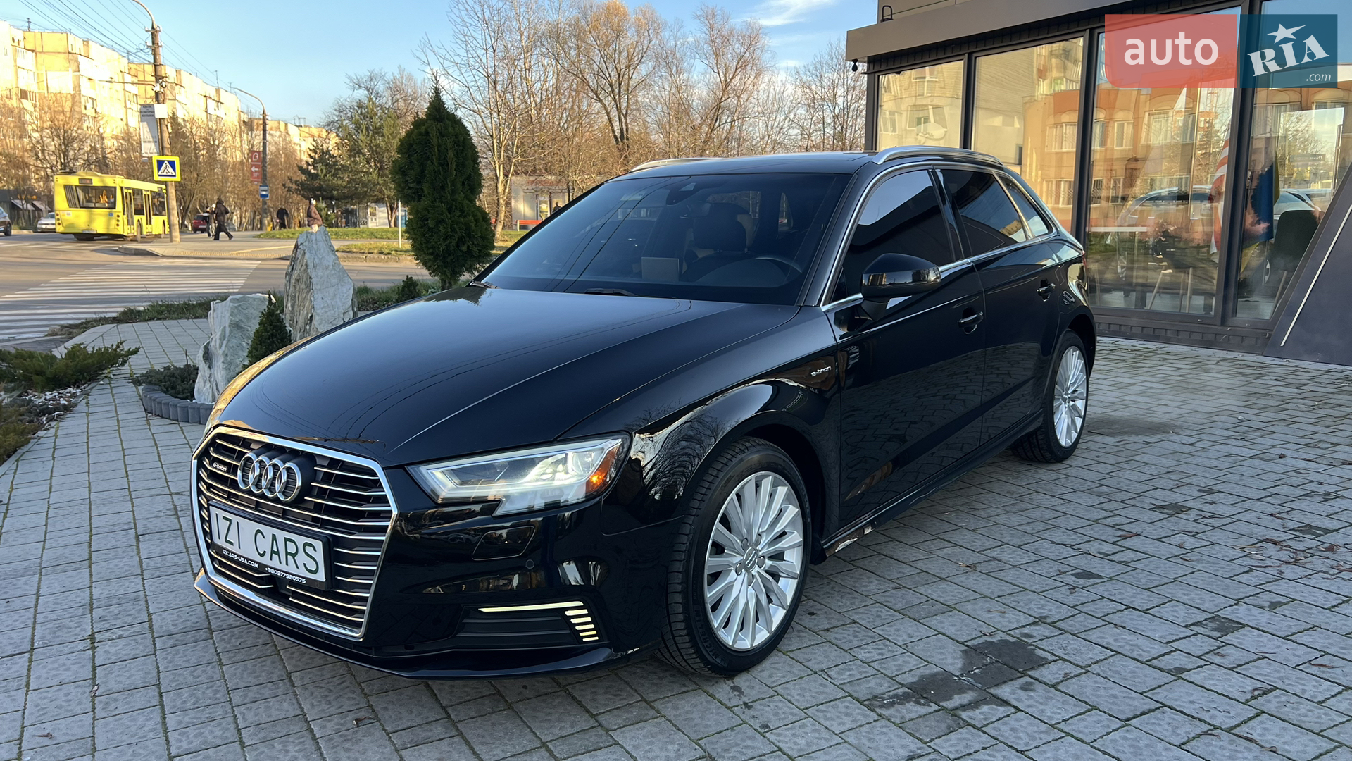 2017 Audi A3 - мініатюра 3