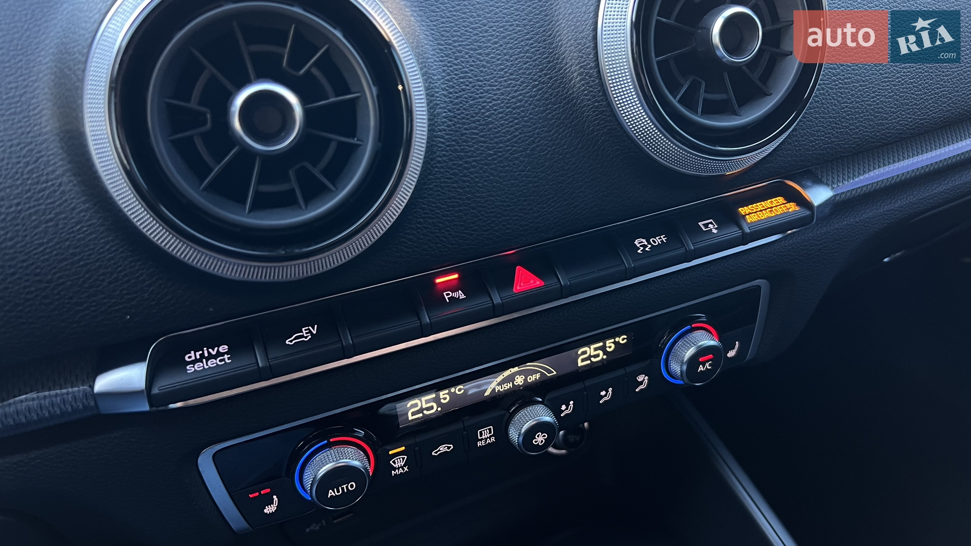 2017 Audi A3 - мініатюра 13