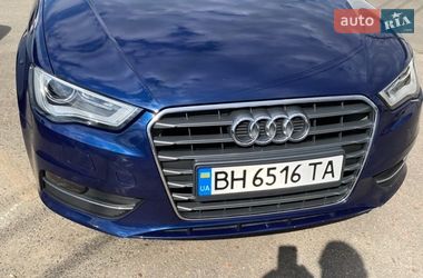 Хетчбек Audi A3 Sportback 2015 в Одесі