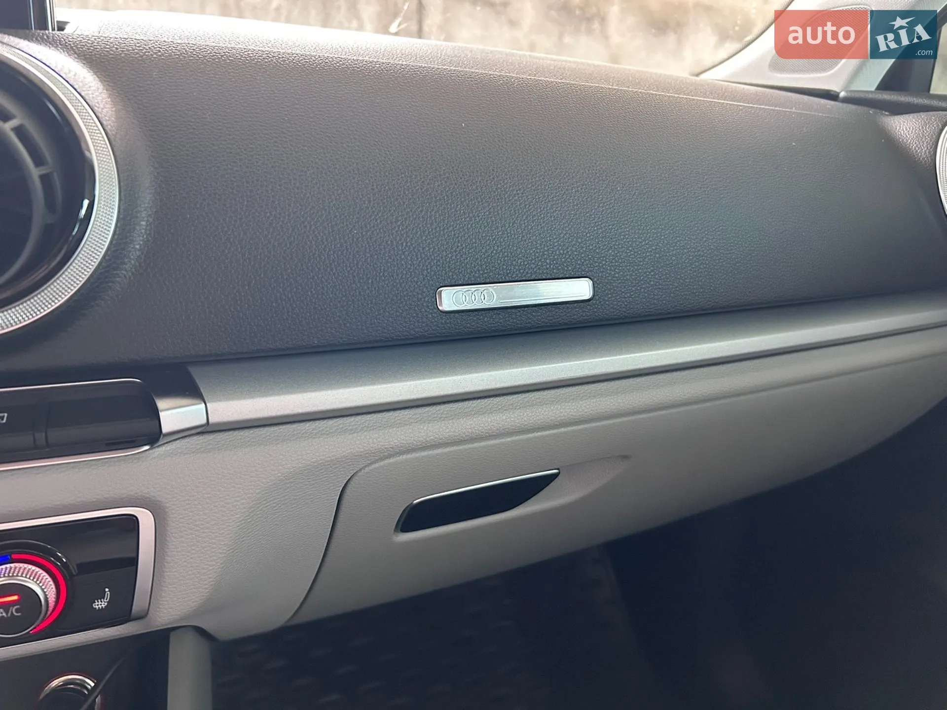 2016 Audi A3 - мініатюра 48