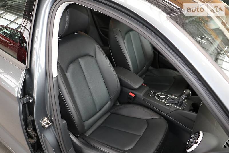 Седан Audi A3 2016 в Днепре