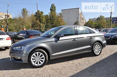 Седан Audi A3 2015 в Одессе