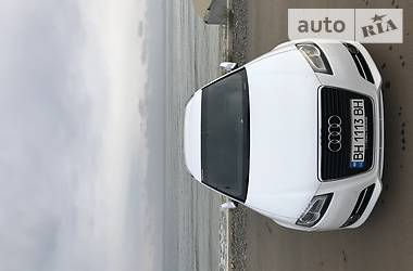 Хетчбек Audi A3 2012 в 