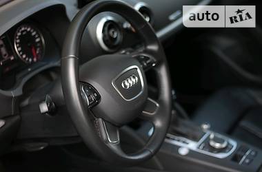 Седан Audi A3 2016 в Киеве