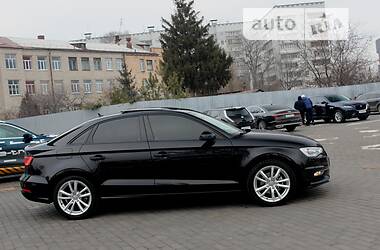 Седан Audi A3 2016 в Харькове