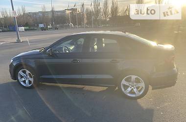 Седан Audi A3 2017 в 