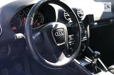 Хетчбек Audi A3 2008 в 