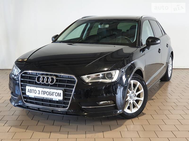 Хетчбек Audi A3 2016 в Києві