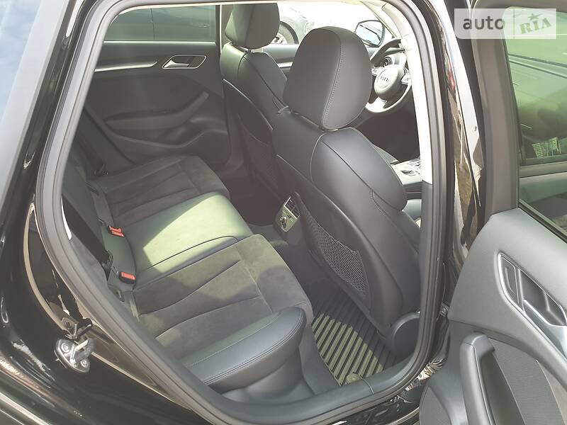 Хетчбек Audi A3 2016 в Києві