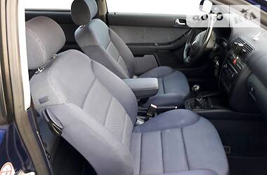 Купе Audi A3 2000 в 