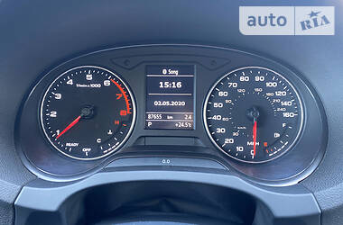 Седан Audi A3 2016 в 