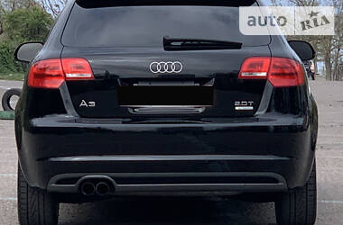 Хетчбек Audi A3 2011 в 