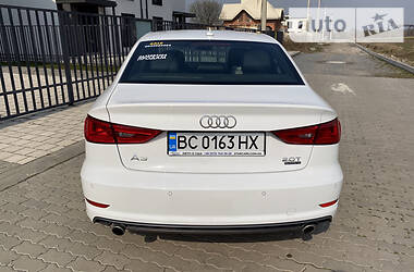 Седан Audi A3 2015 в Львове