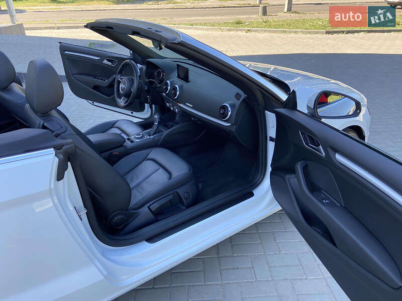 Кабриолет Audi A3 2016 в Черкассах