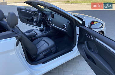 Кабриолет Audi A3 2016 в 