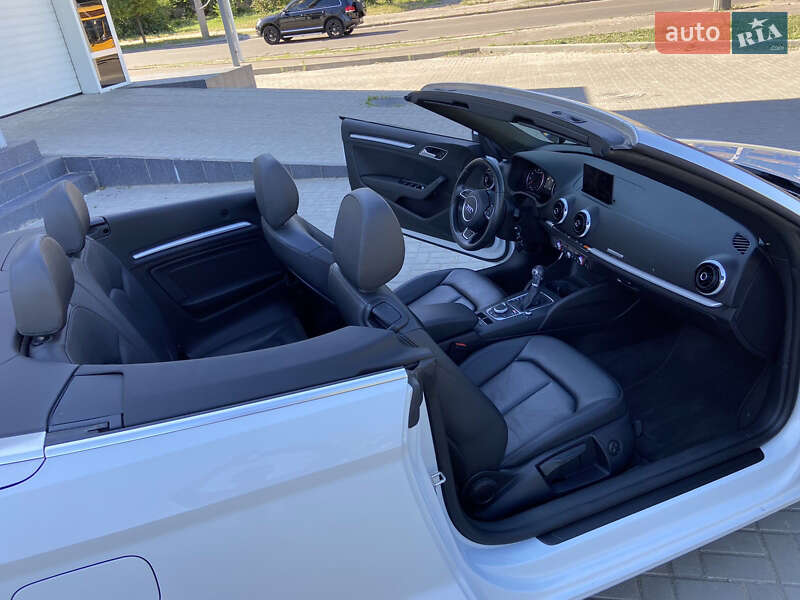 Кабриолет Audi A3 2016 в Черкассах