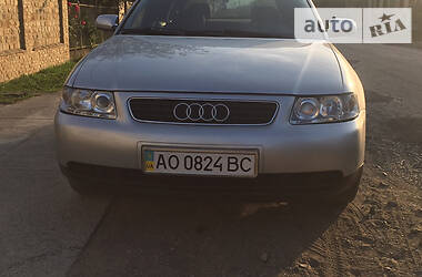 Хэтчбек Audi A3 2002 в Тячеве