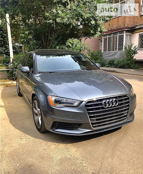 Седан Audi A3 2015 в 