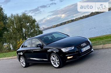 Седан Audi A3 2016 в 
