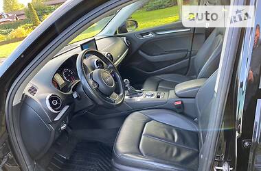 Седан Audi A3 2016 в 