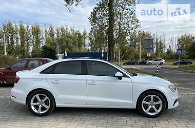 Седан Audi A3 2014 в Львове