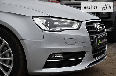 Хэтчбек Audi A3 2016 в Киеве