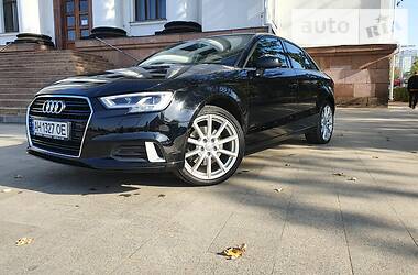 Седан Audi A3 2017 в Краматорске