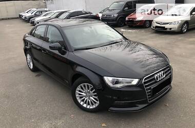 Седан Audi A3 2016 в 