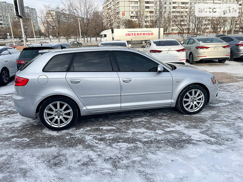 Хэтчбек Audi A3 2010 в Запорожье