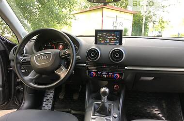 Седан Audi A3 2014 в Львове