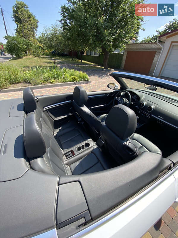 Кабриолет Audi A3 2016 в Черкассах