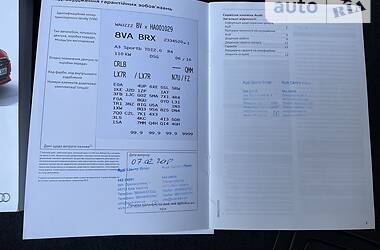 Хэтчбек Audi A3 2016 в 
