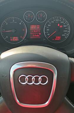 Хэтчбек Audi A3 2005 в Рени