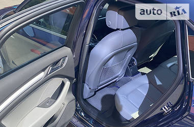 Седан Audi A3 2017 в 