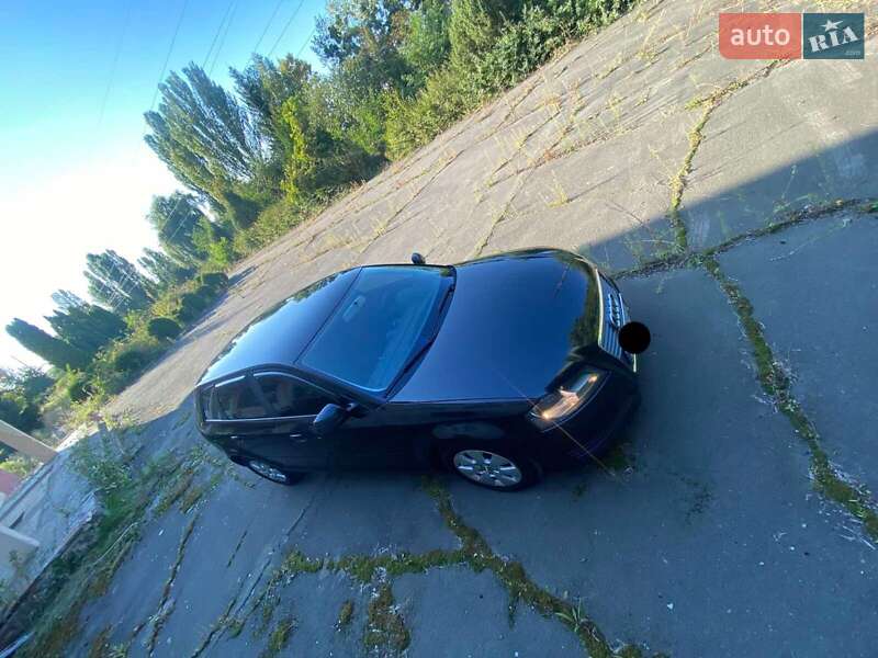 Хэтчбек Audi A3 2010 в Ладыжине